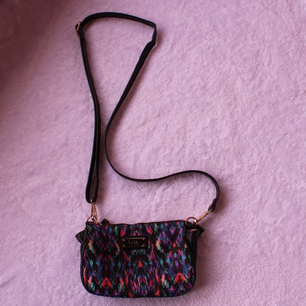 Nicole Miller Shoulder Bag
